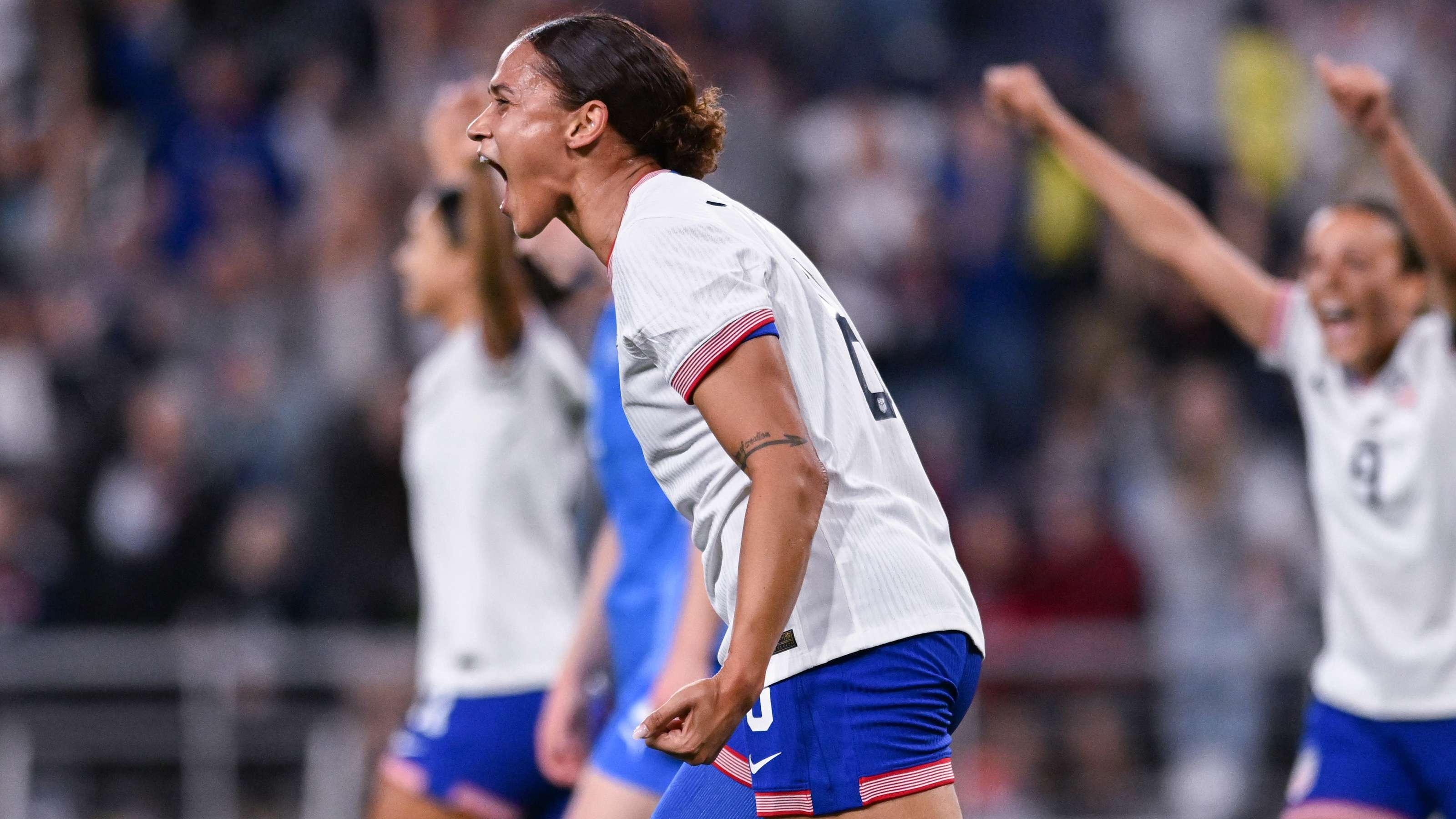 的比分握手 的比分握手