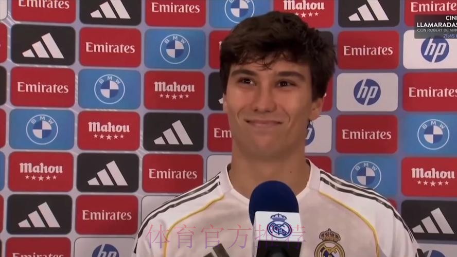 TA:皇马将签下贝蒂斯15岁天才前锋 巴萨也接触过 TA:皇马将签下贝蒂斯15岁天才前锋 巴萨也接触过